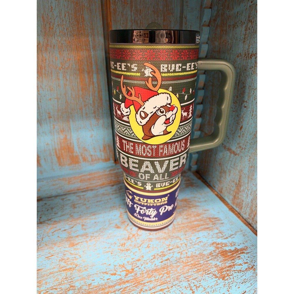 Buc-ee's 2026 Christmas Yukon 40oz Tumbler Reindeer Beaver Red New